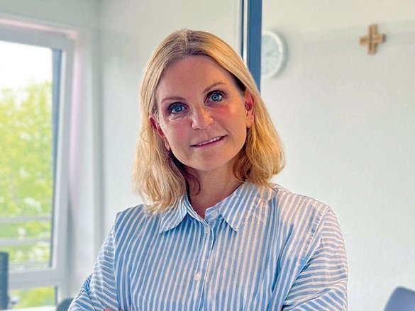 Andrea Massone, Regionalgeschäftsführerin