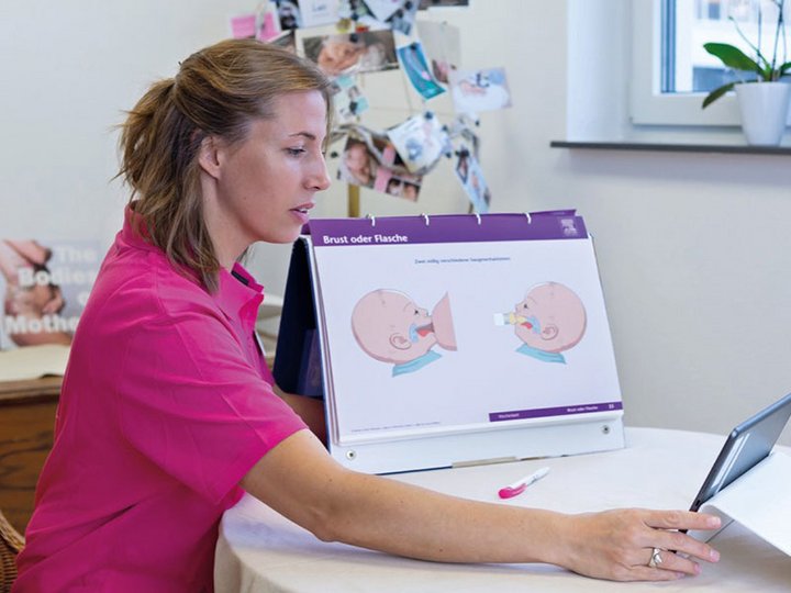 Die TeleHebamme bei der digitalen Sprechstunde, Hunsrück Klinik der Stiftung kreuznacher diakonie