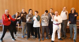 Taekwondo-Training für Menschen mit Behinderung auf der Asbacher Hütte der Stiftung kreuznacher diakonie