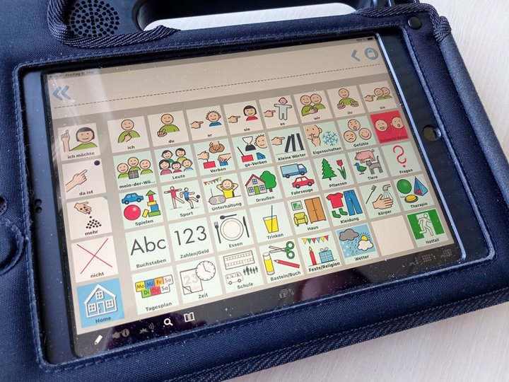 Symbolbild zum Thema Erlernen von Handlungskompetenzen via Talker